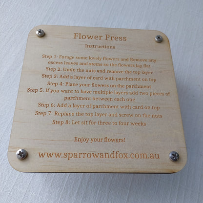 Flower Press - 14cm - Sparrow and Fox