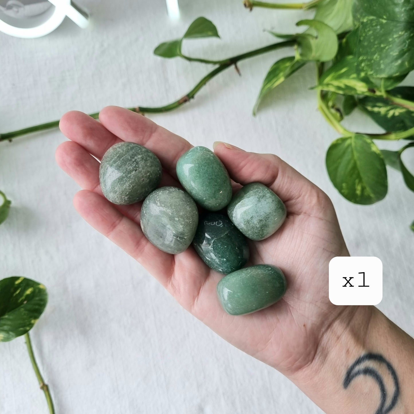 Green Aventurine Tumble - Sparrow and Fox