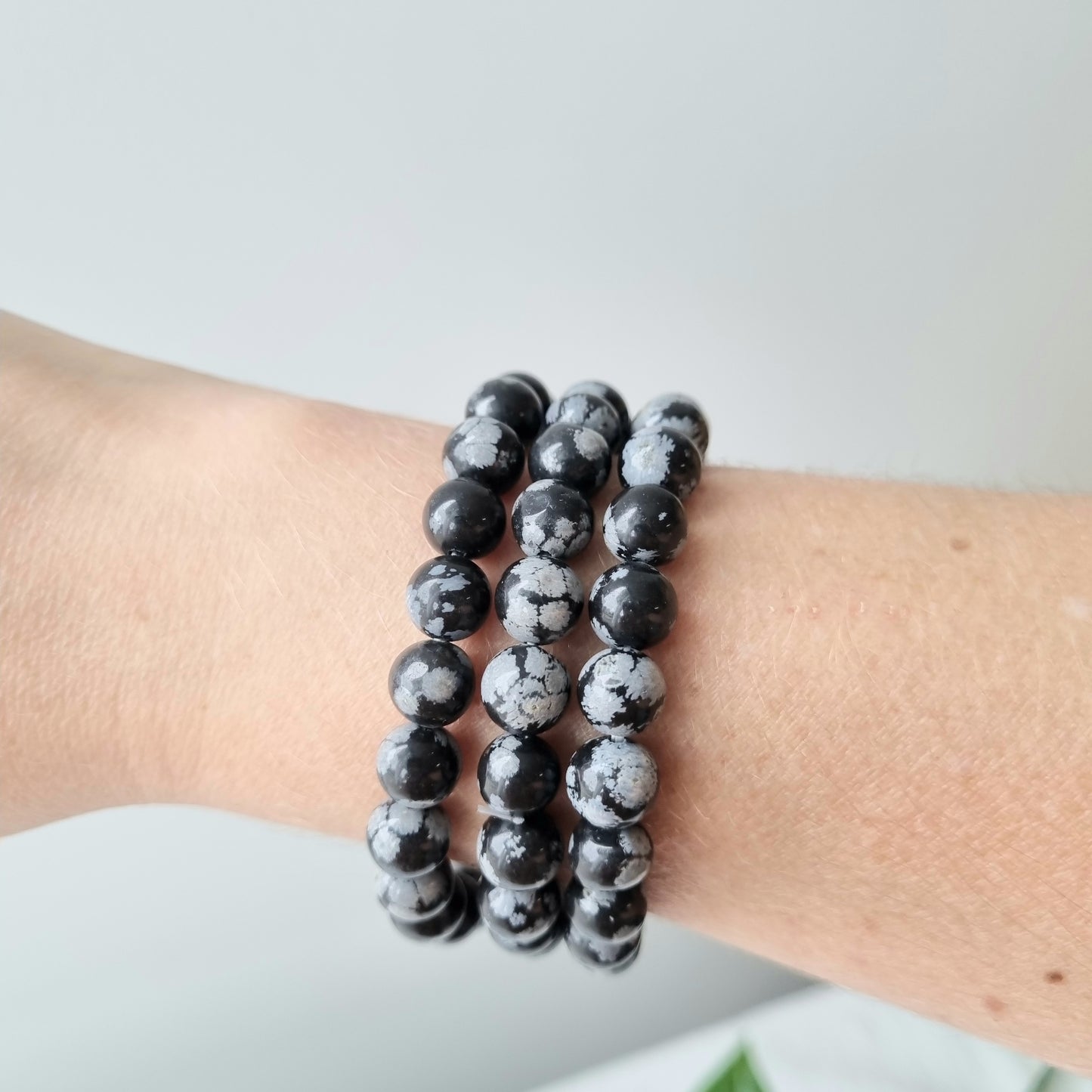 Snowflake Obsidian Round Bead Bracelet - 8mm - Sparrow and Fox