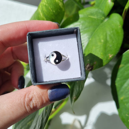 Yin Yang Sterling Silver Ring - Sparrow and Fox