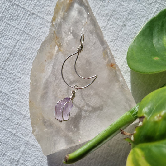 Amethyst Point Moon Sterling Pendant – Ray of Sunshine - Sparrow and Fox