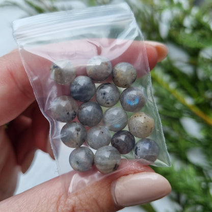 Labradorite Beads - 8mm round - Sparrow and Fox