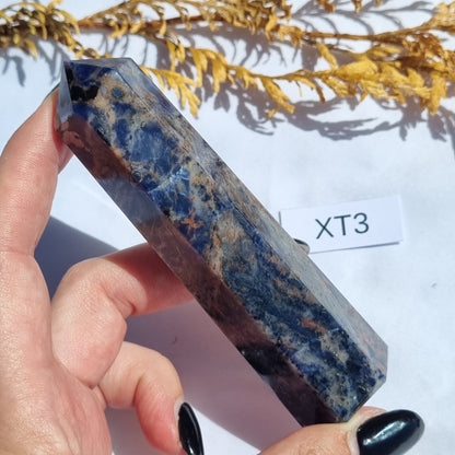 Sodalite Tower - India - Sparrow and Fox
