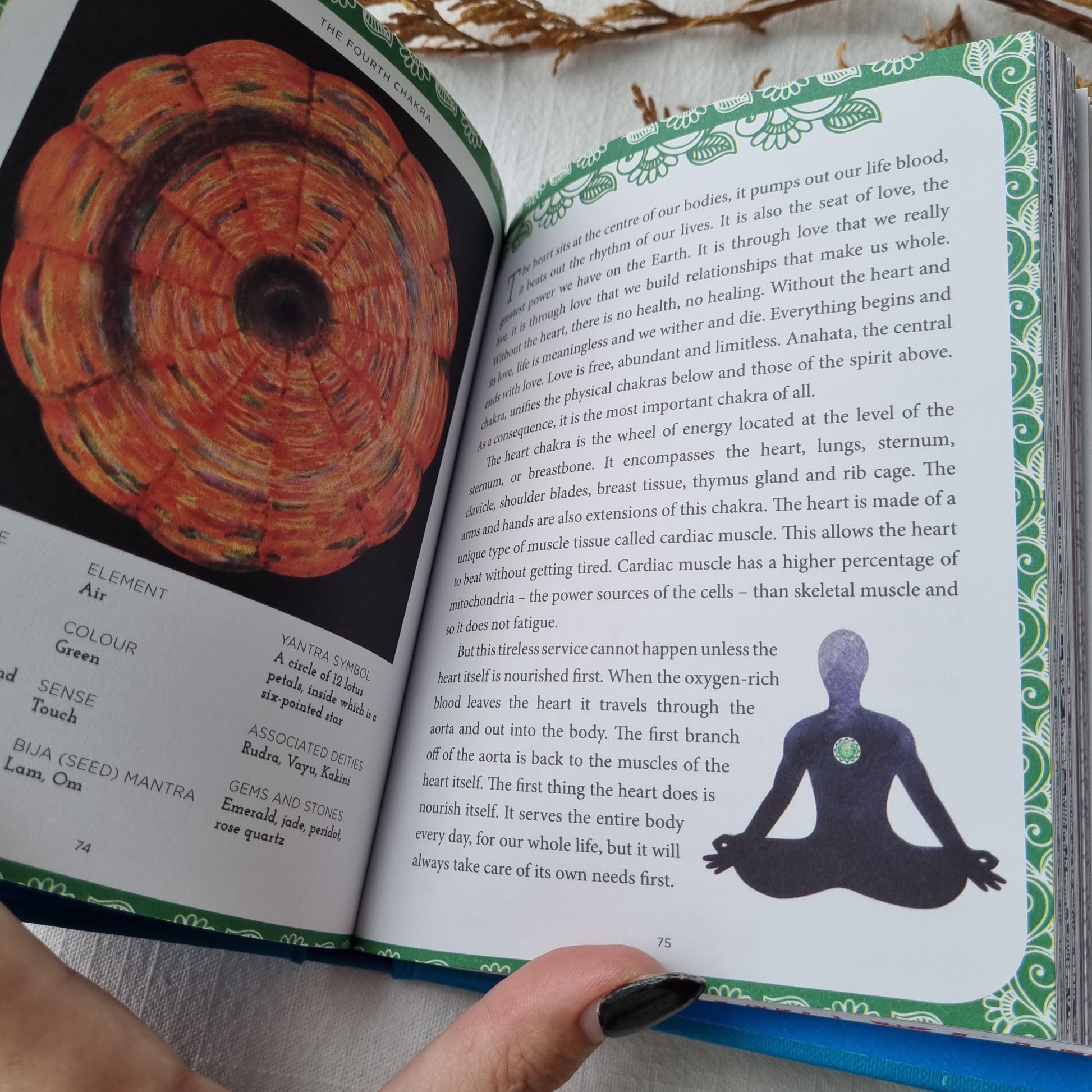 The Essential Book of Chakras - Julian Flanders - Sparrow and Fox