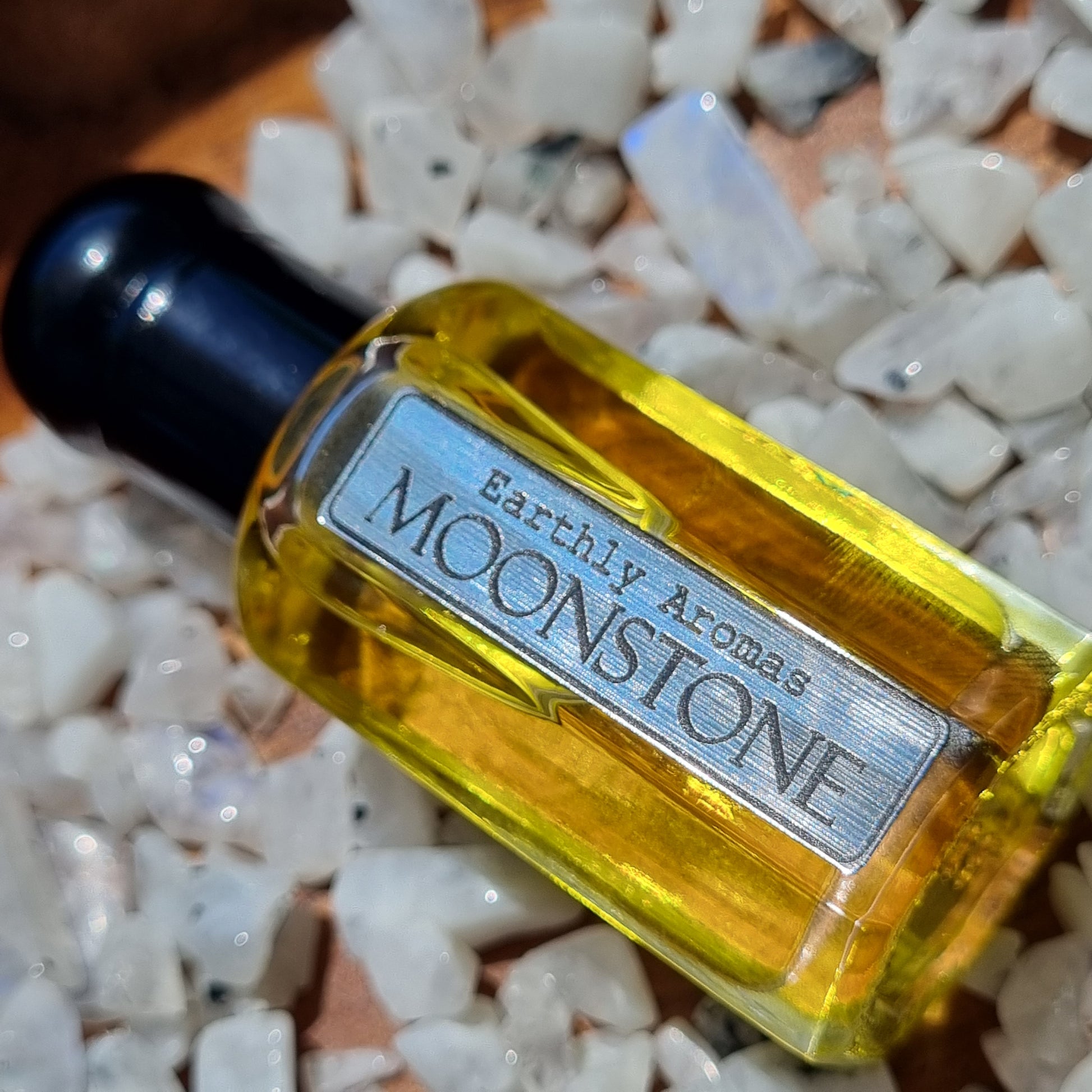 Moonstone Scented Roll On Perfume Oil - Sparrow and Fox