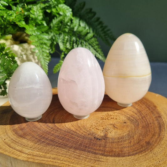Mangano Calcite Egg