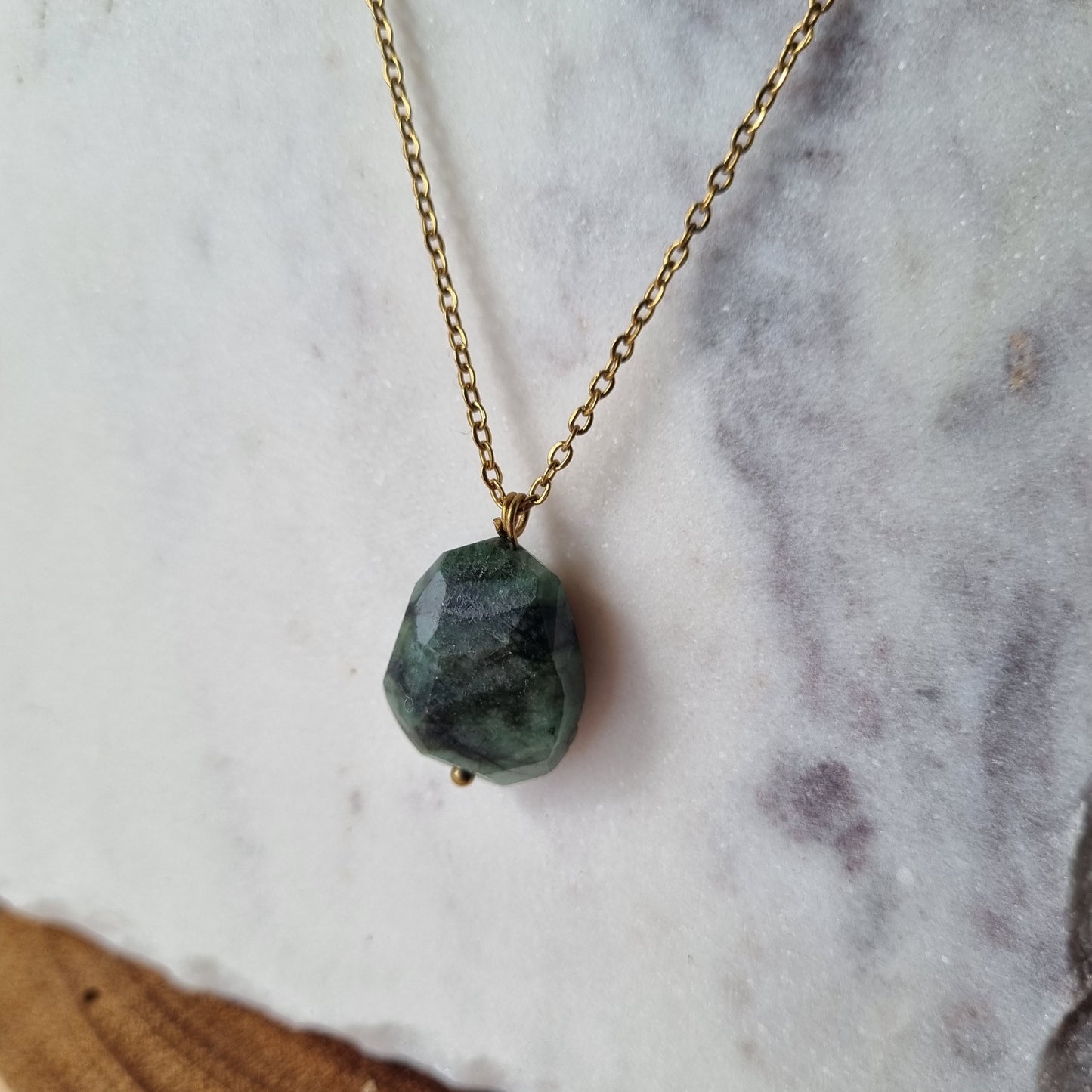 Emerald & Gold - Faceted Bead Necklace