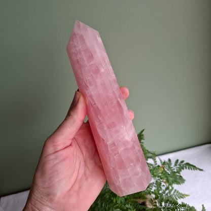 Rose Quartz Tower - 593 grams