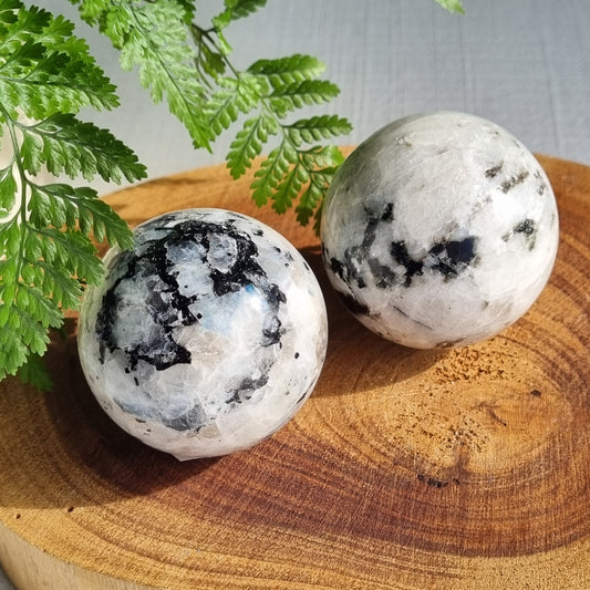 Moonstone Sphere - India