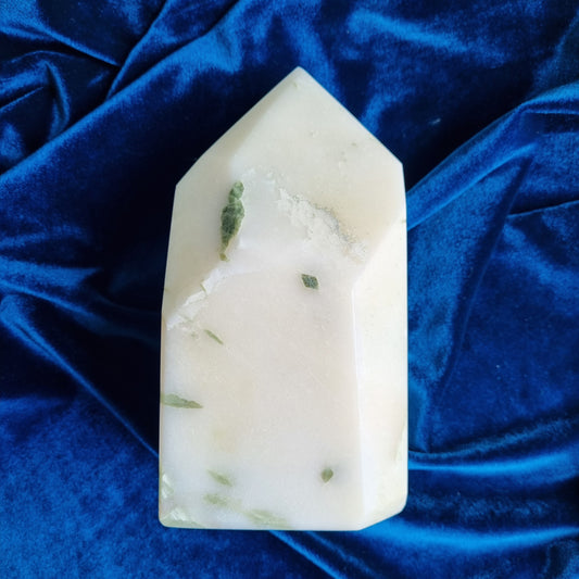 Tremolite in Dolomite Generator - 2.556kg