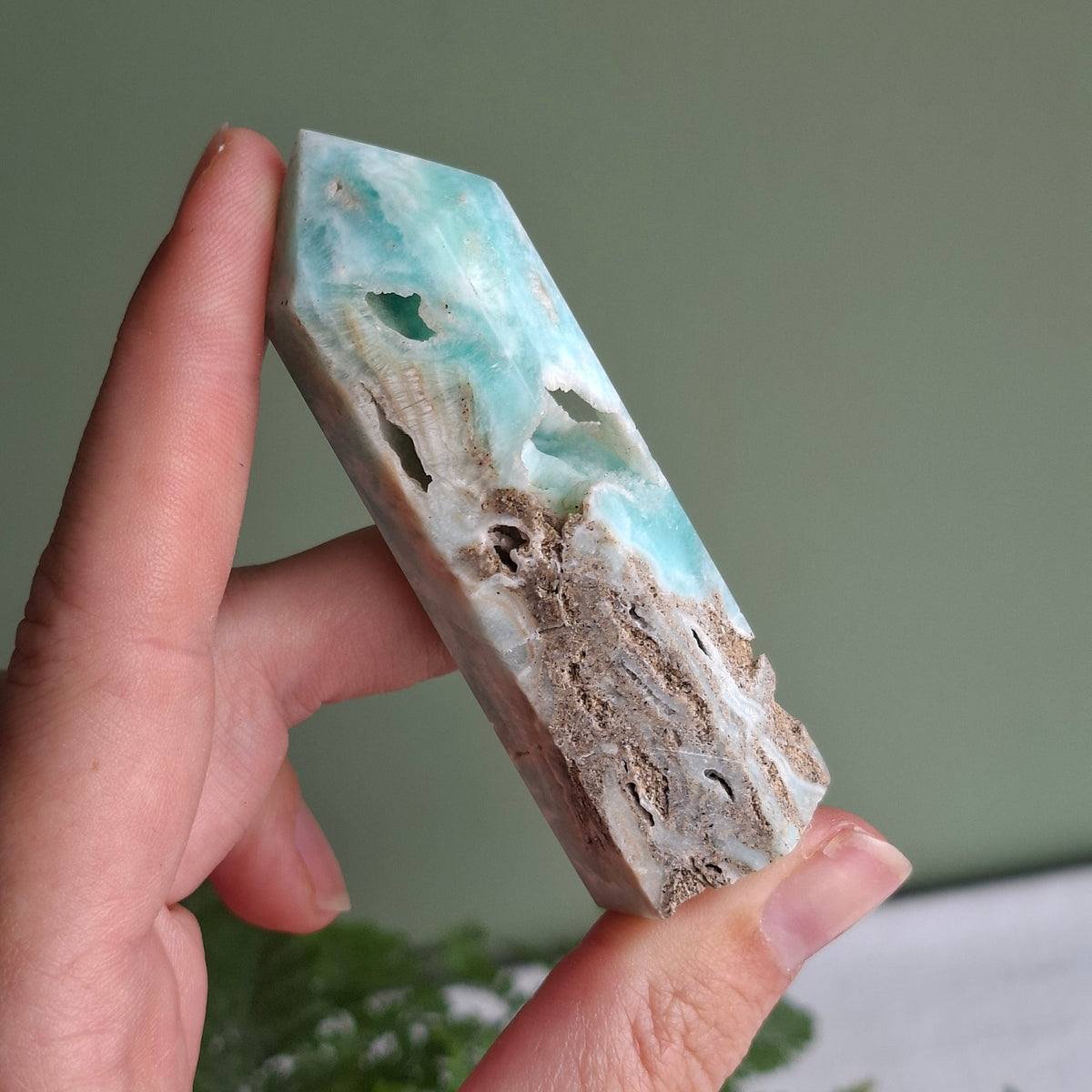Caribbean Calcite Rough Tower - 77 grams