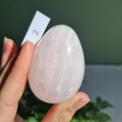 Mangano Calcite Egg