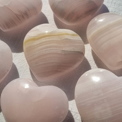 Mangano Calcite Heart