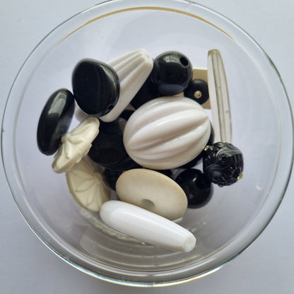 CLEARANCE | Jewellery Supplies, Cabs & Beads