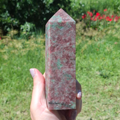 Eclogite (Omphite in Red Garnet) Tower - 579g