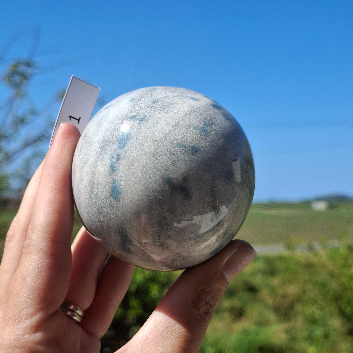 Apatite in Cleavelandite Sphere