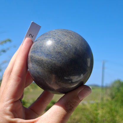 Apatite in Cleavelandite Sphere