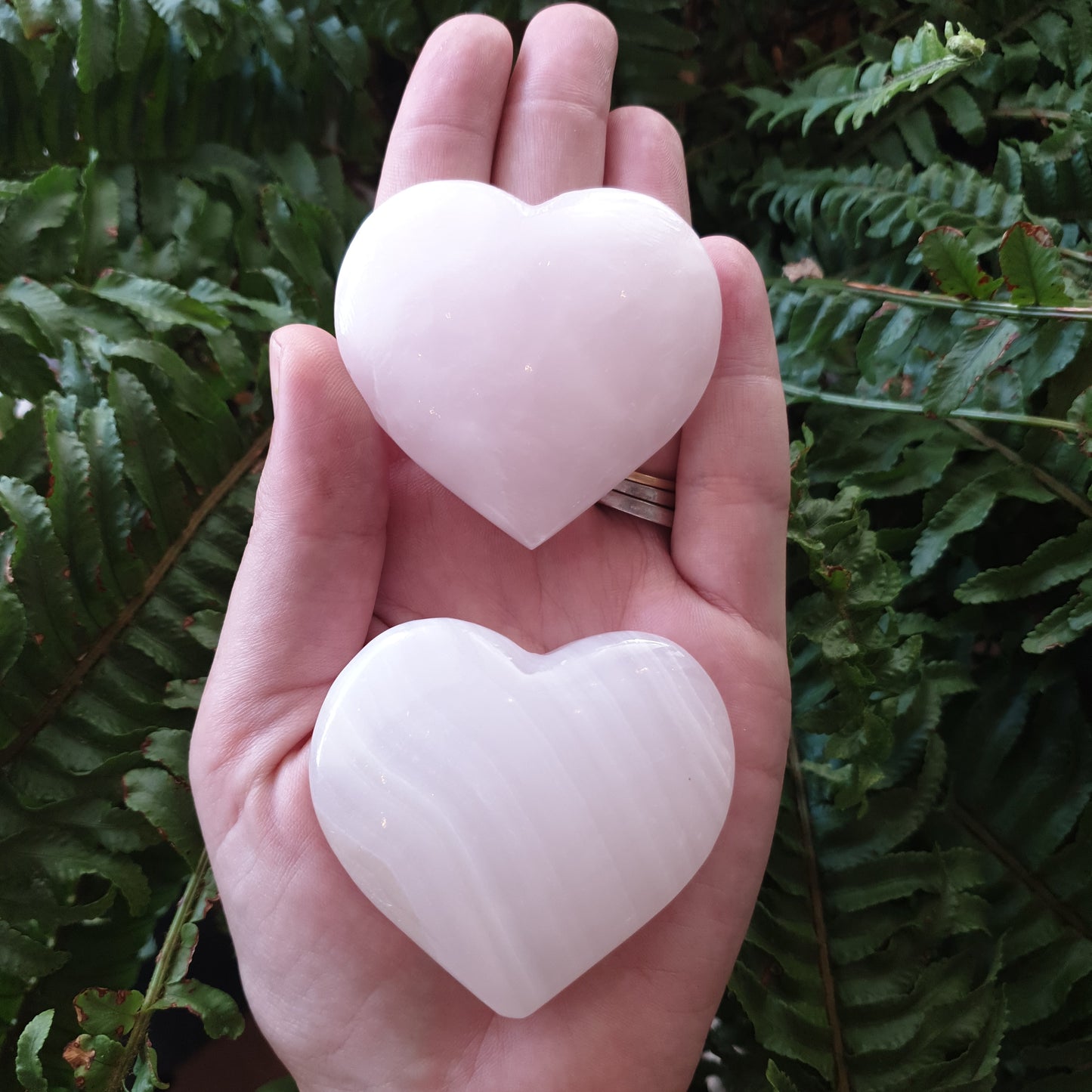 Mangano Calcite Heart - Sparrow and Fox