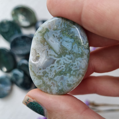Moss Agate Worry Stone - Sparrow and Fox
