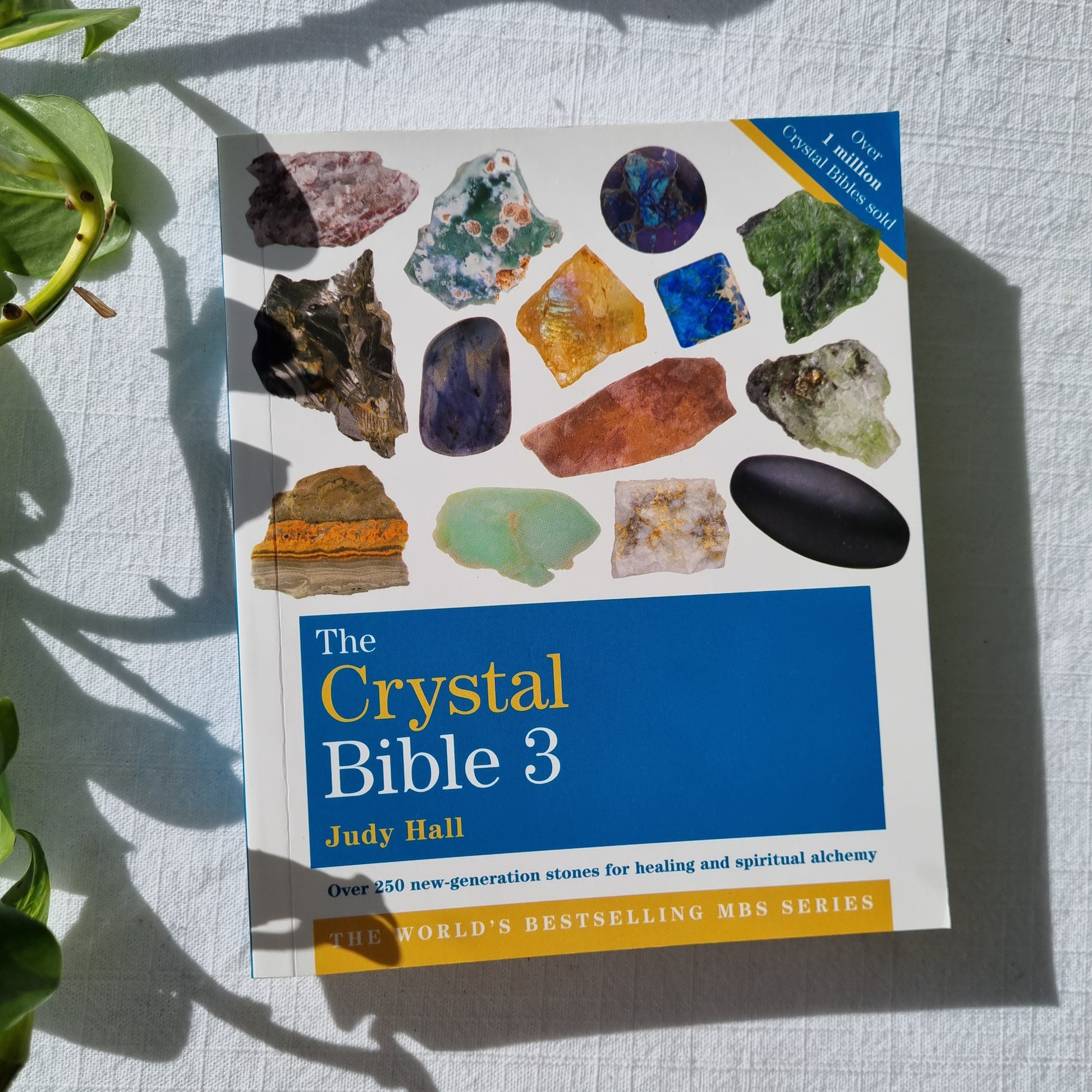The Crystal Bible: Vol 3 - Judy Hall - Sparrow and Fox