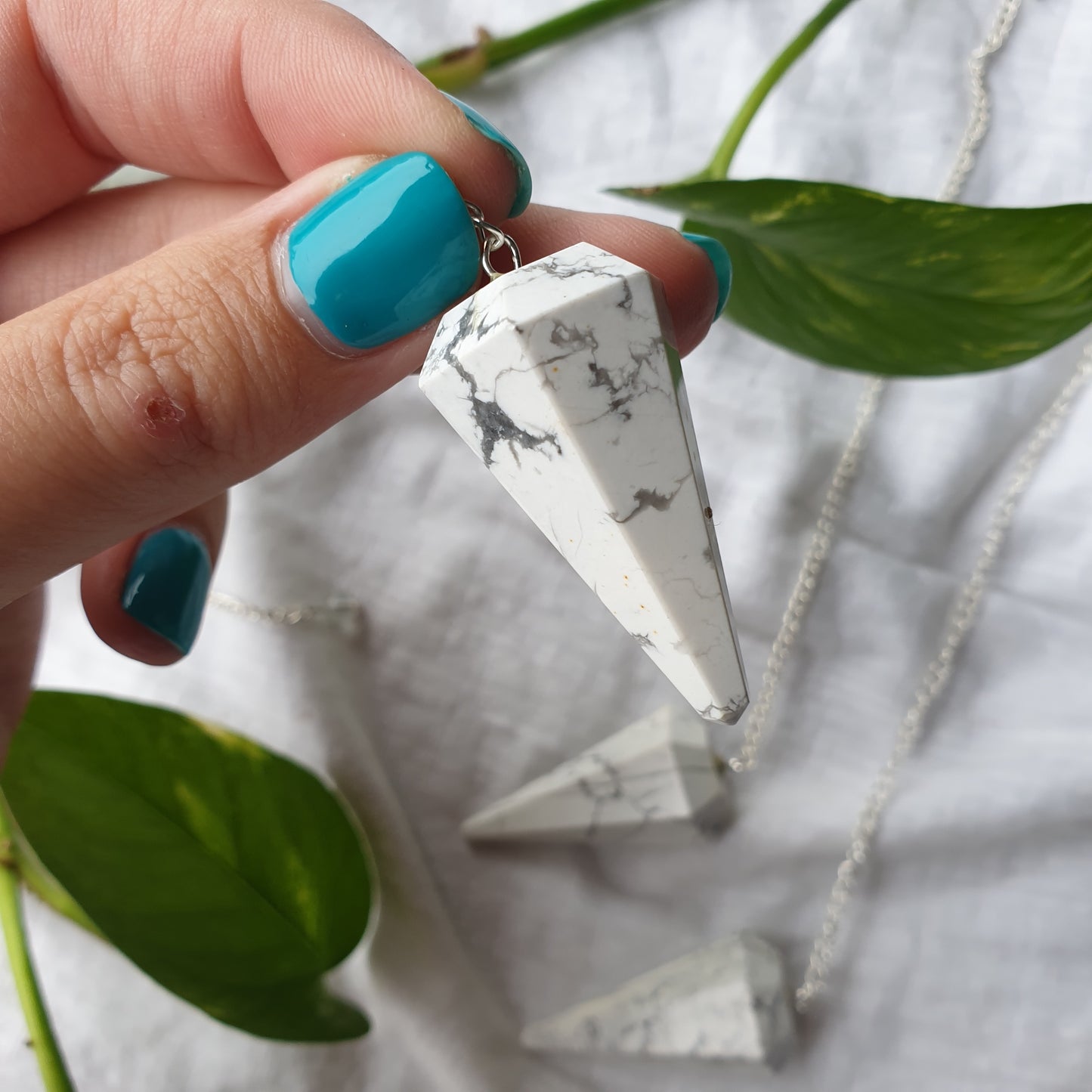 White Howlite Pendulum - 6 Faceted - Sparrow and Fox