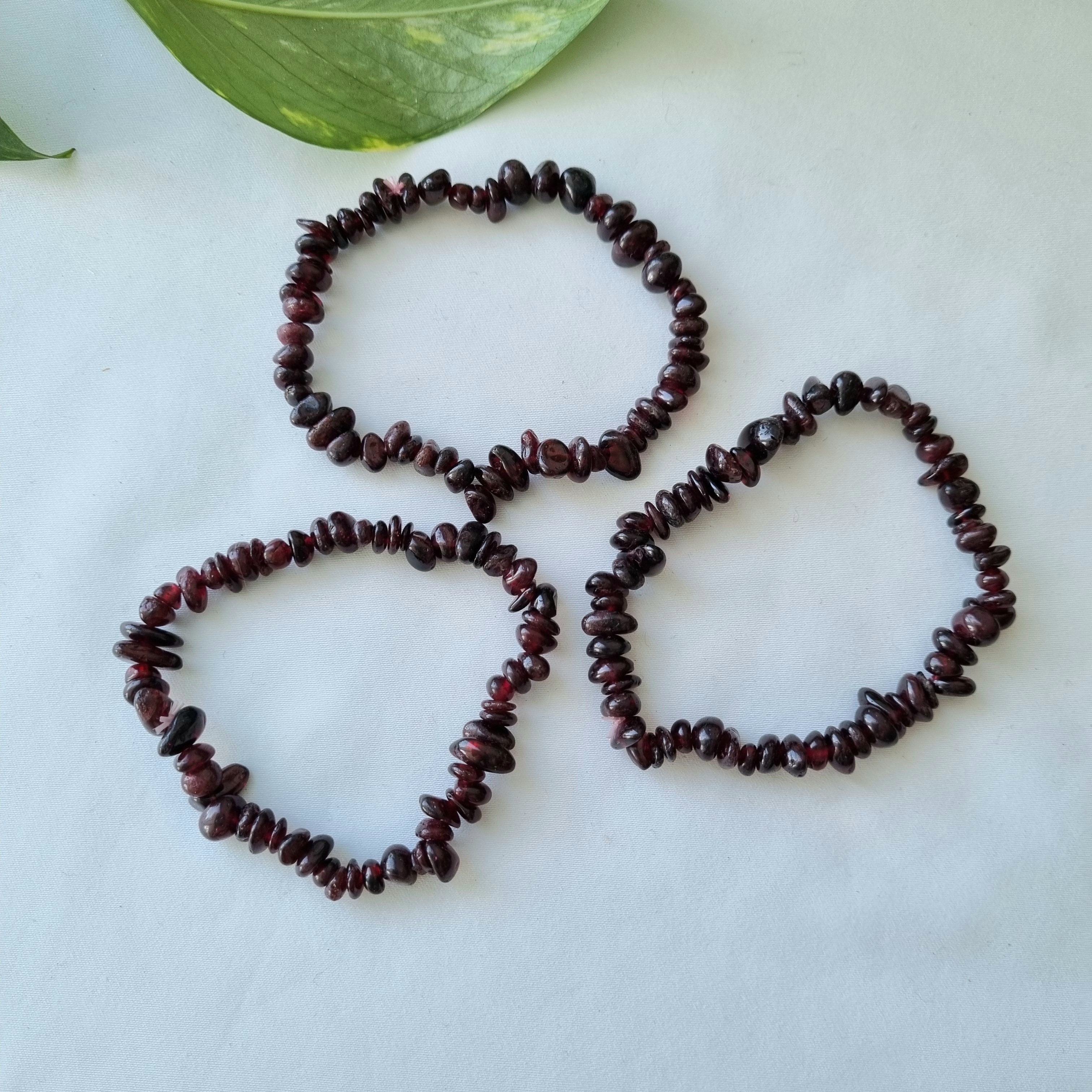 Garnet chip necklace deals