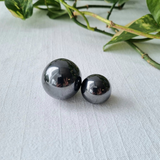 Hematite Magnetic Sphere - Sparrow and Fox